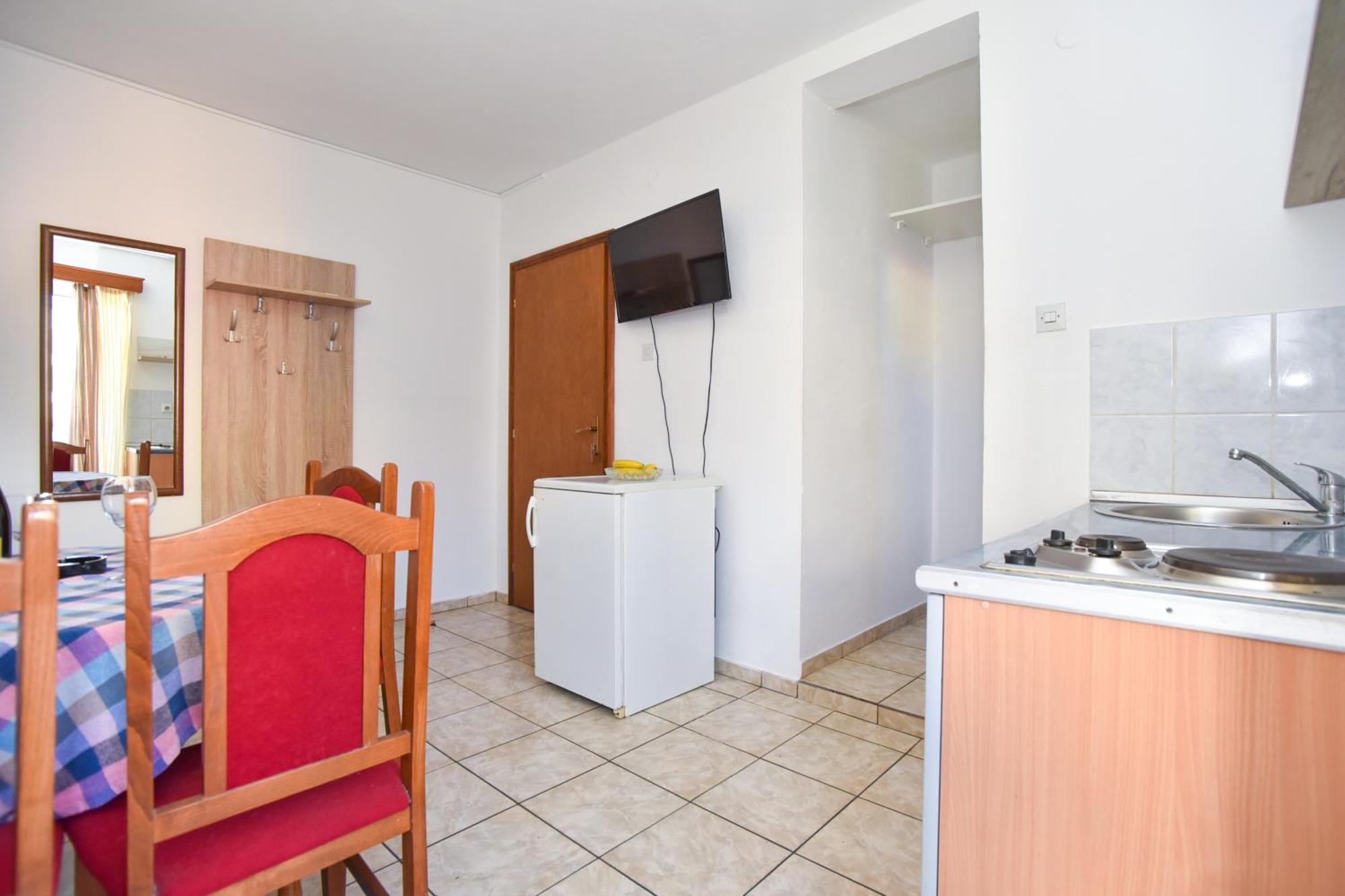Apartment Milos Kaladjurdjevic Budva